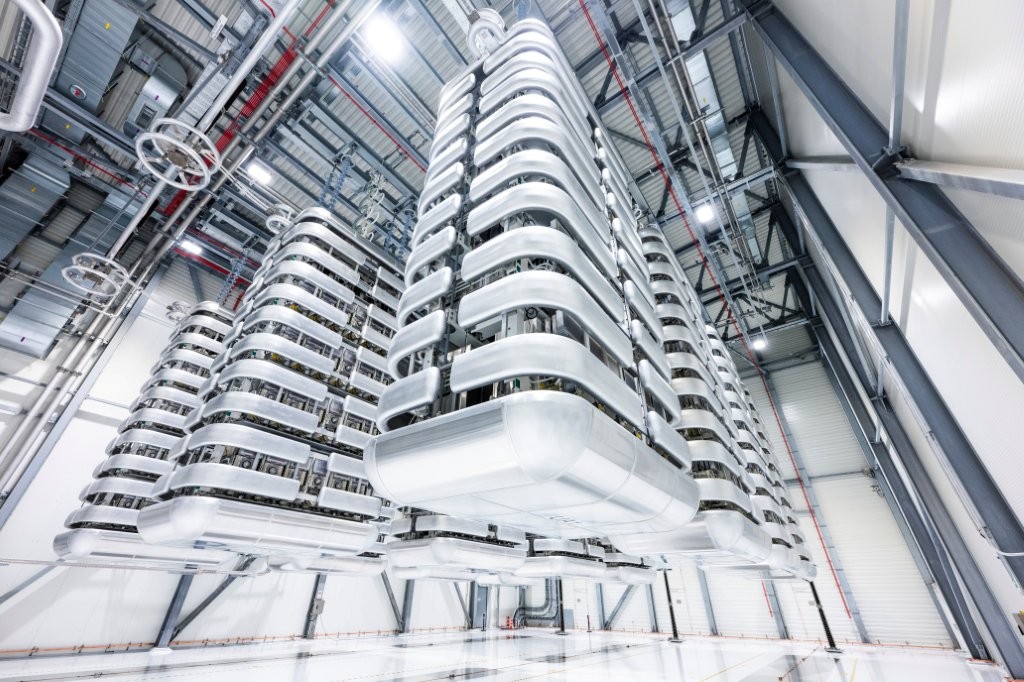 HVDC-converter-technology-supporting-the-Elmed-electricity-interconnection-project
